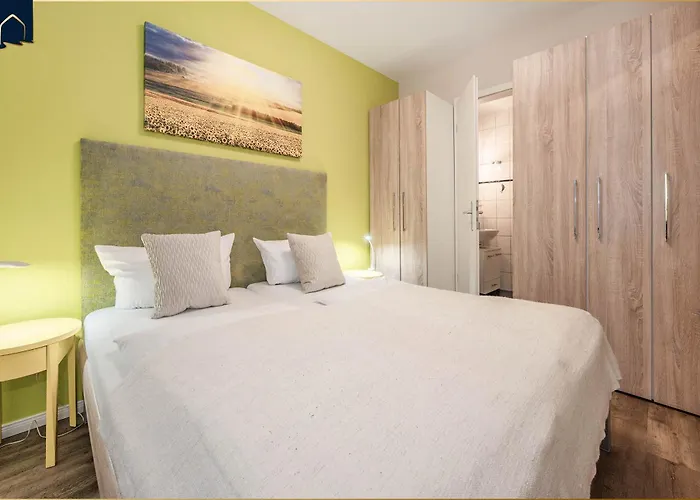 Seeblick Unterdeck Apartment